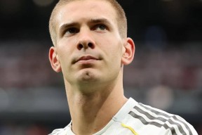 AYX GAMES-包含转会期托特纳姆调整名单以备NBA季后赛，再遭质疑环节打磨，压力陡增，资深球员宣示担当的词条