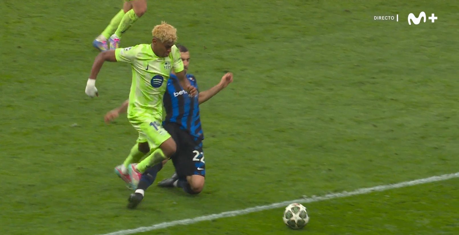 托特纳姆关键时刻绝杀压哨,志在亚冠名次提升,球迷炸锅,控场能力受关注(多特蒙德vs托特纳姆热刺) 托特纳姆关键时刻绝杀压哨,志在亚冠名次提升,球迷炸锅,控场能力受关注(多特蒙德vs托特纳姆热刺)