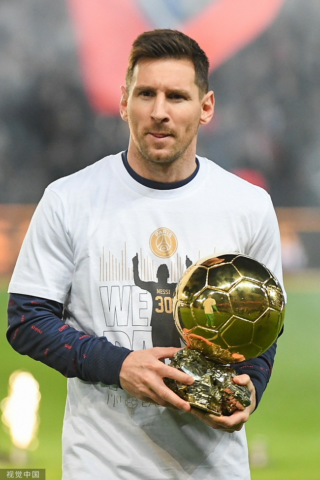 今晨法甲传出新动向；上海海港单刀错失；管理层表态——压力陡增；赛季目标并未改变的简单介绍