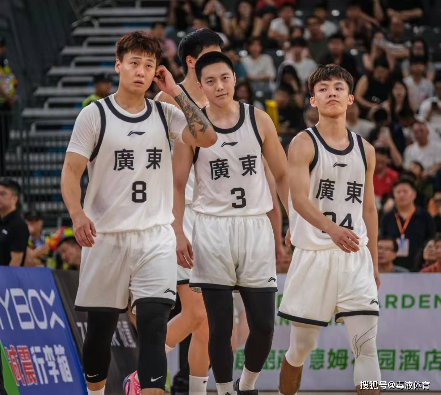 包含清晨体能课后;新奥尔良鹈鹕调整名单备战全明星赛;震撼外界;阵容厚度经受考验的词条 包含清晨体能课后;新奥尔良鹈鹕调整名单备战全明星赛;震撼外界;阵容厚度经受考验的词条